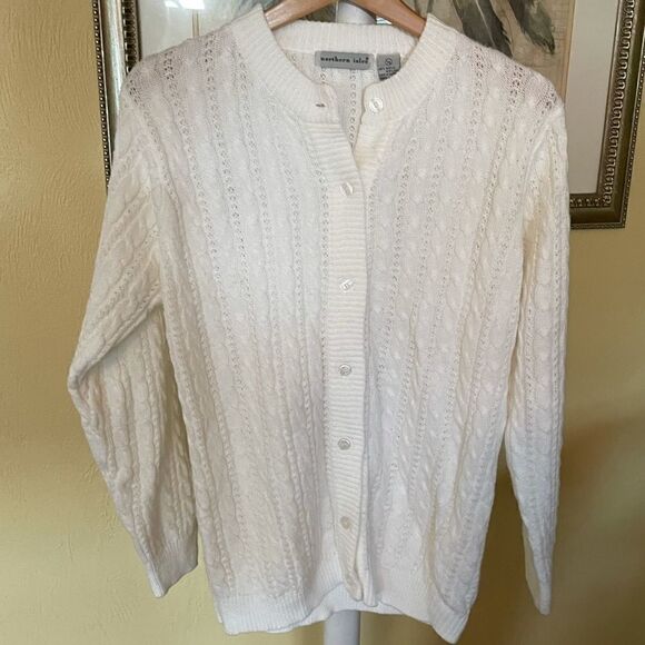 Beautiful Grandma Sweater, White cable Knit Sweater, Size Large - Picture 1 of 4
